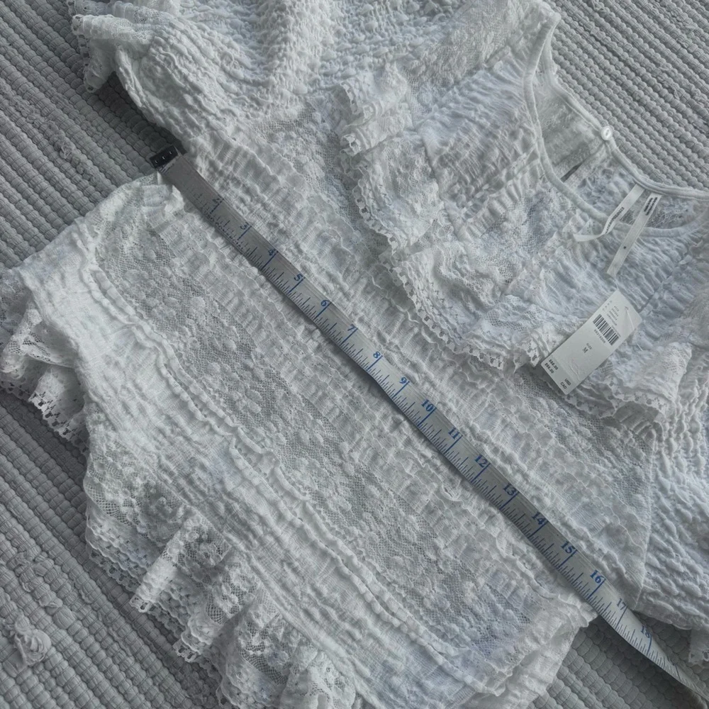 Anthro Lace Ruffle Blouse White Boho Romantic Top M NWT